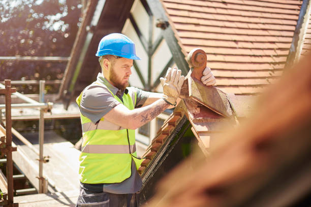 Best Residential Roofing Contractor  in Lakemoor, IL